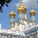 Молитися у храмі уві сні — що символізує